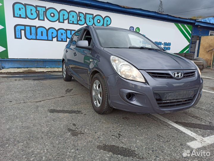 Крышка топливного насоса Hyundai i20 2010 944721J0