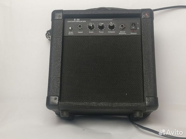 Электрогитара Jay Turser + комбоусилитель