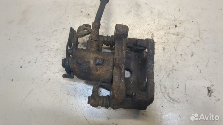 Суппорт Ford Kuga, 2011