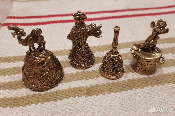 Колокольчик бронзовый