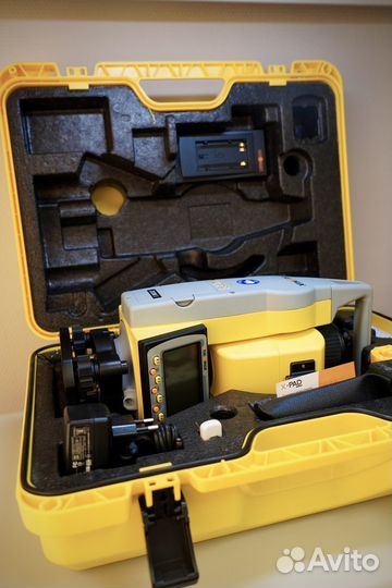 Тахеометр Geomax Zoom 25