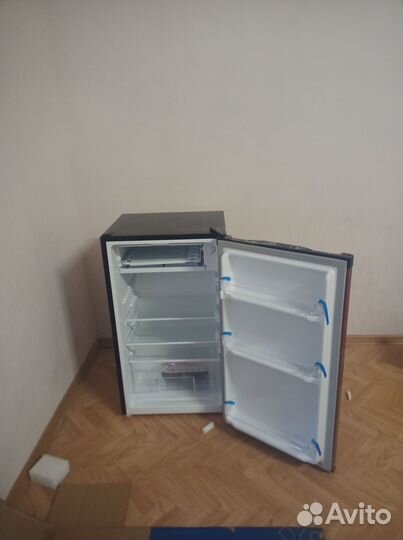 Минихолодильник бу Dexp
