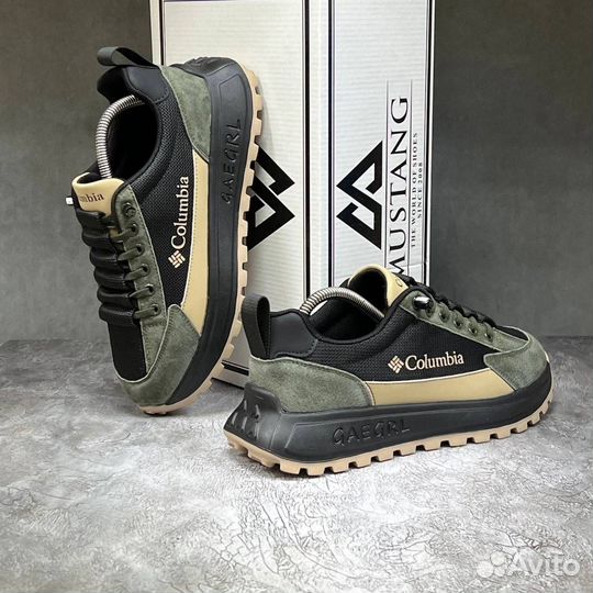 Кроссовки мужские непромокаемые