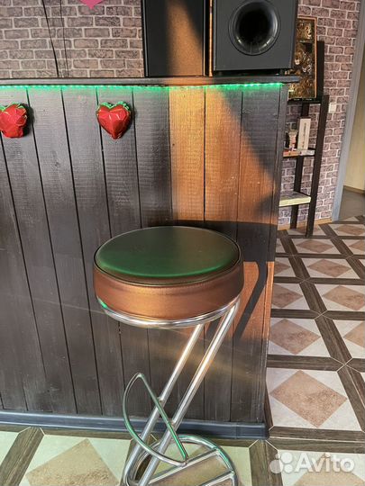 Барный стул