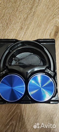 Беспроводные наушники