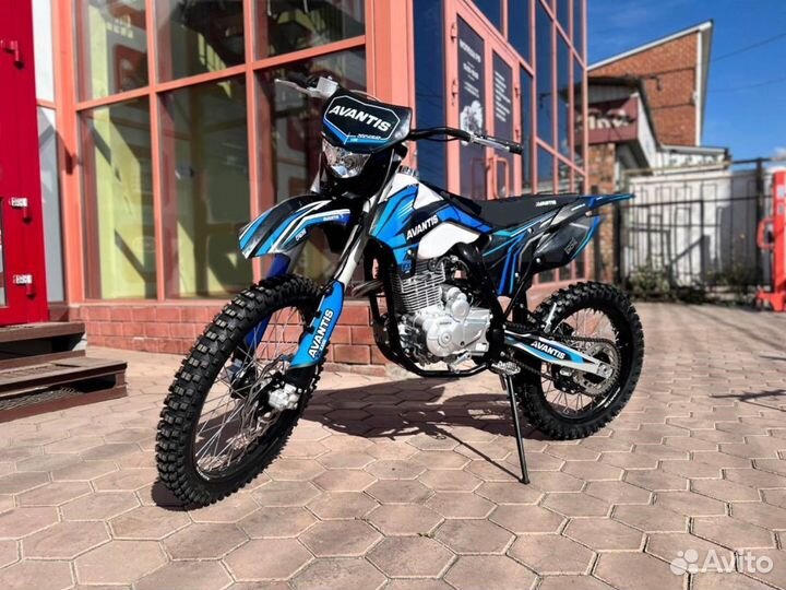 Мотоцикл Avantis A3 (PR250/172FMM-5, 6 ст.)