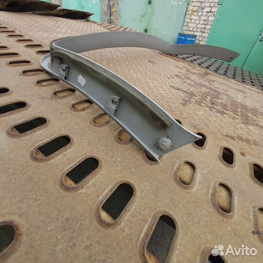 Пластик задней двери Опель мерива