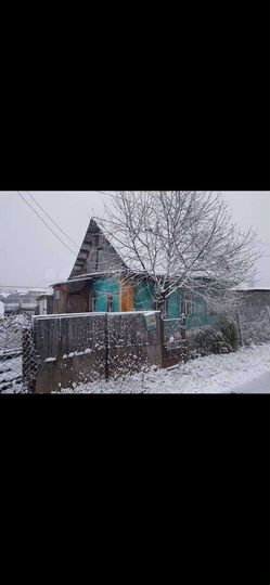 Дом 32,3 м² на участке 11,1 сот.