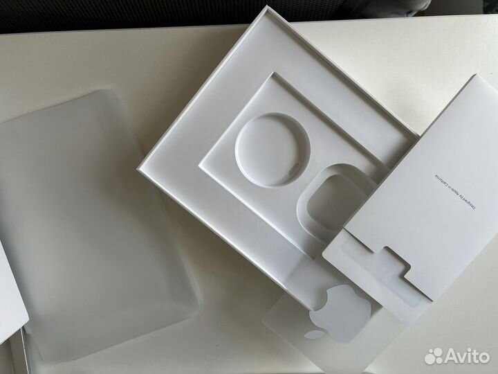 Коробка от Apple iPad air 5th gen 256gb