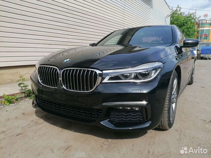 Бронирование фар и кузова