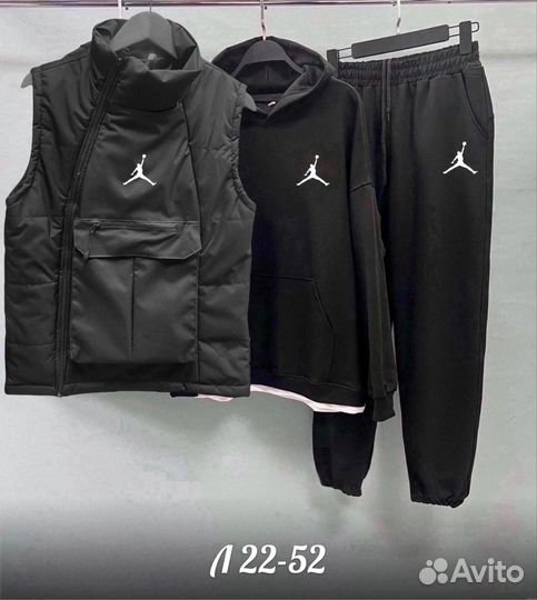 Спортивный костюм