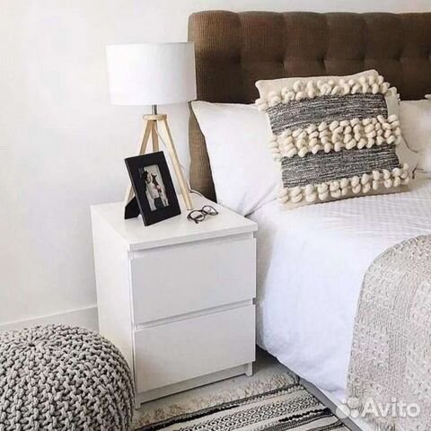 Тумба прикроватная Мальм с 2 ящиками, белая