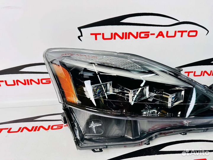 Фары Lexus IS250 05-12г стиль 21 год Vland Y5686