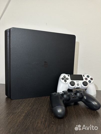 Sony PlayStation 4 Slim