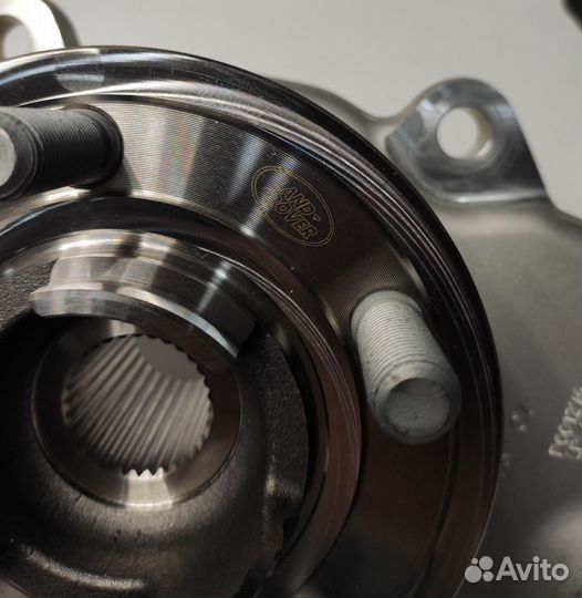 Кулак поворотный LR146343 Land Rover