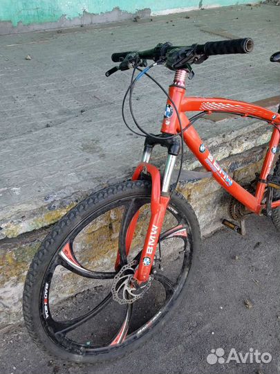 Велосипед бмв