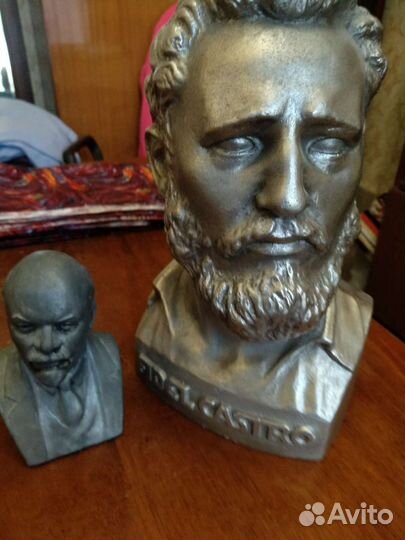 Бюсты вождей СССР. Прошлый век