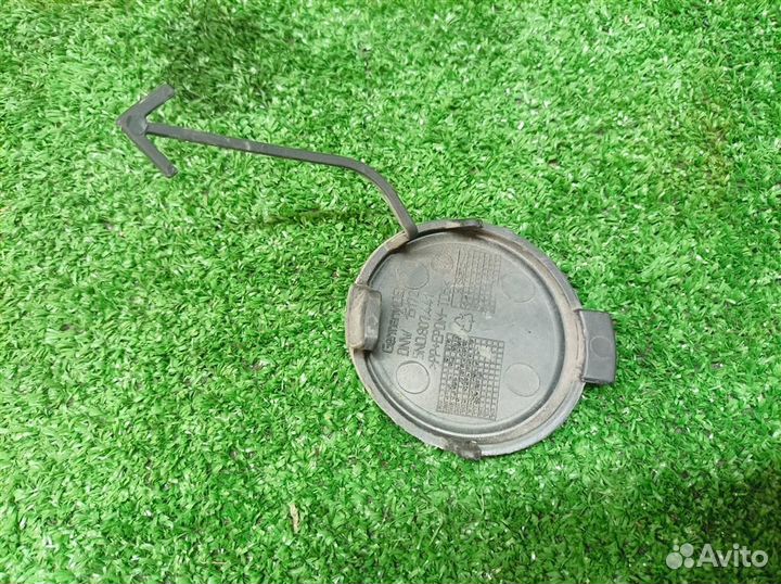 Заглушка буксировочного крюка VW Tiguan 2011-2019