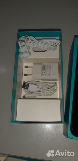 HONOR 10 Lite, 3/32 ГБ