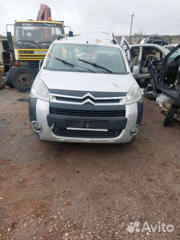 Разбор Б/У запчасти Citroen Berlingo 2011