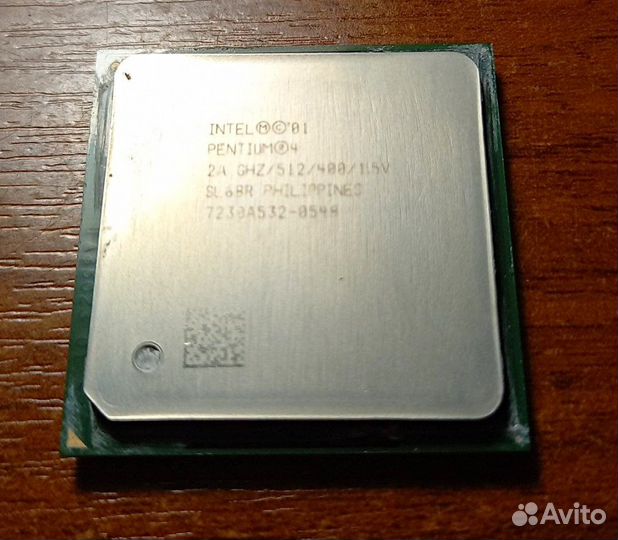Процессор Intel petium 4 2A GHZ/512/400