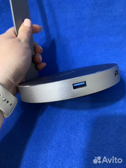 Подставка-хаб для наушников Satechi