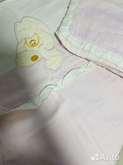 Комплекты постельного белья в детскую кроватку