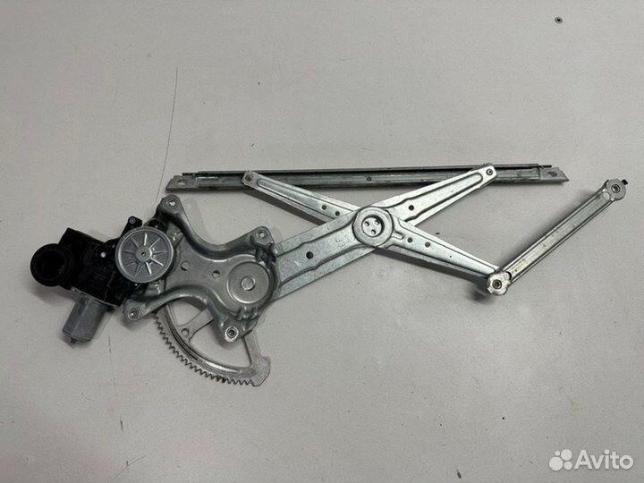 Стеклоподъемник передний левый Toyota Camry V70