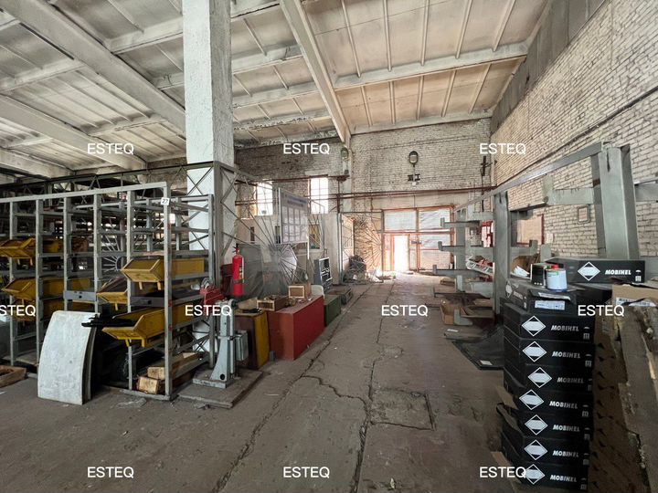 Производственно-складское, 750 м²
