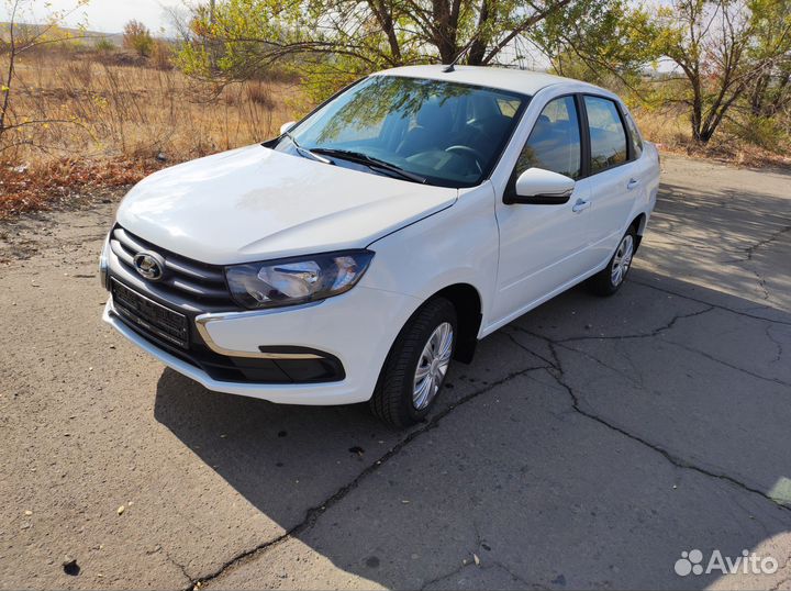 LADA Granta 1.6 МТ, 2024, 205 км