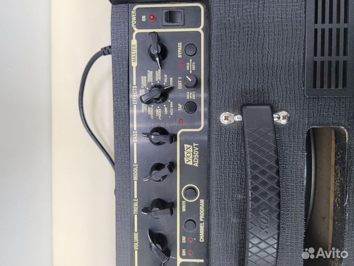 Комбоусилитель AD50VT + футсвитч