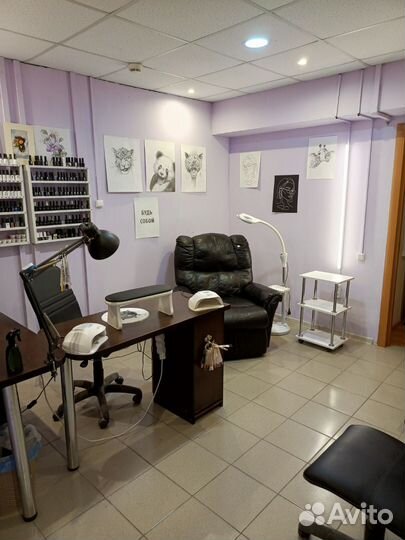 Мастер ногтевого сервиса