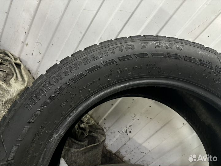 Nokian Tyres Hakkapeliitta 7 SUV 275/50 R20 113T