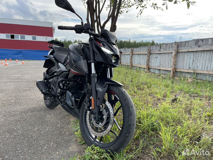 Bajaj Pulsar N250