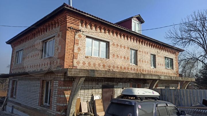 Коттедж 152 м² на участке 15 сот.