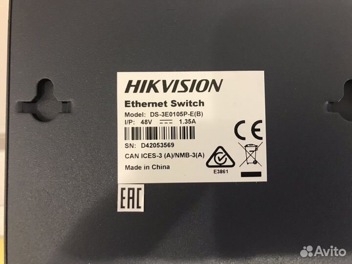 Poe коммутатор Hikvision DS-3E0105p-E(B)