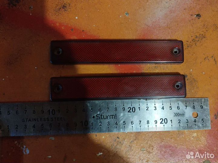 Катафот заднего бампера mitsubishi RVR 1992-1997