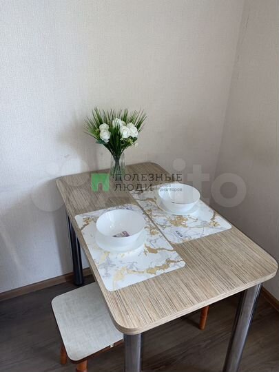 2-к. квартира, 41 м², 6/10 эт.