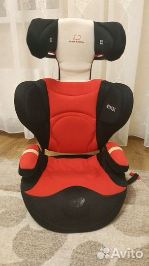 Автомобильное детское кресло