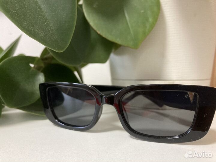 Солнцезащитные очки женские