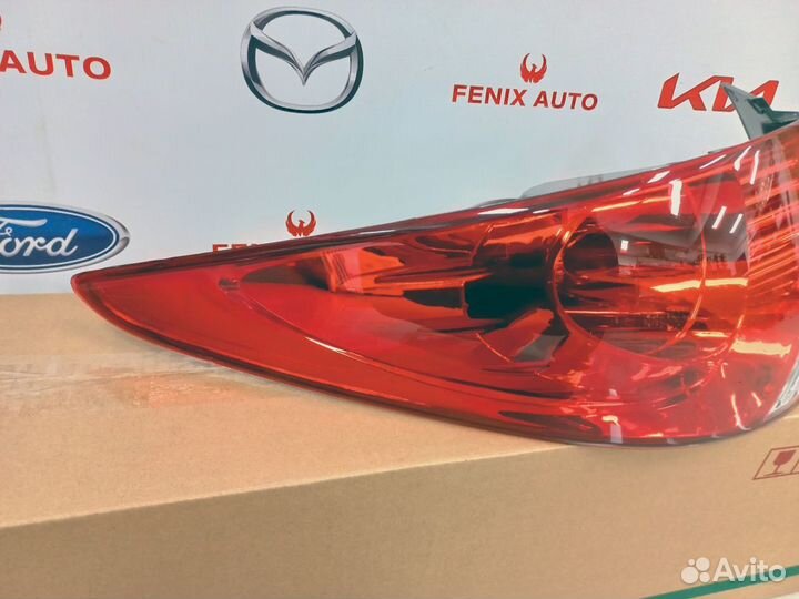 Фонарь задний в крыло Хендай Солярис 10-14 год