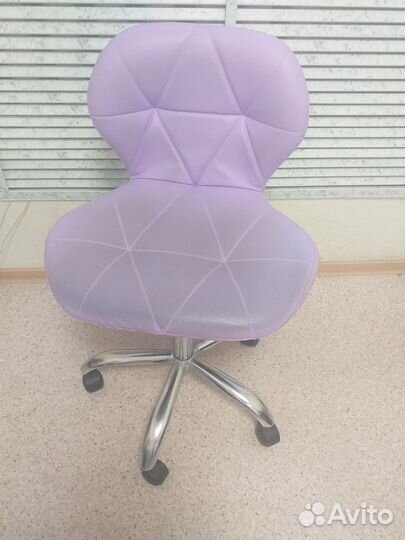 Стул-ракушка для мастера