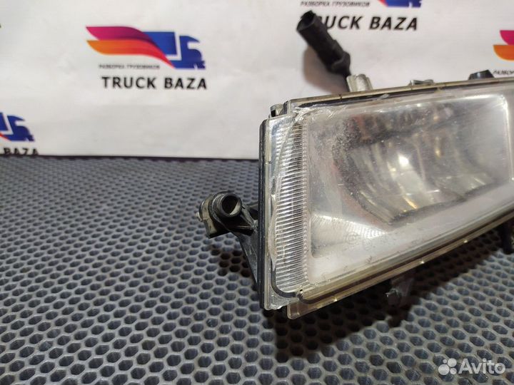 Фара противотуманная левая Scania 6-series