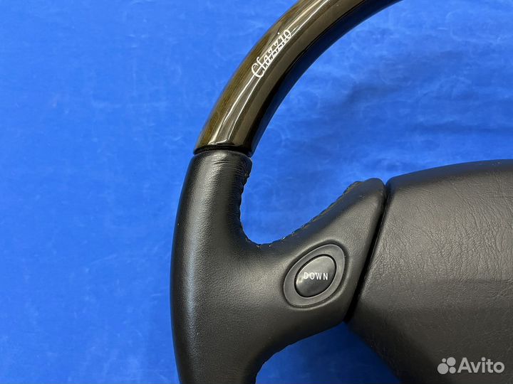 Руль Clazzio с косточкой дерево для Lexus