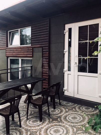 Дом 28 м² на участке 3 сот.