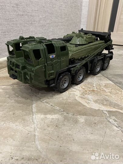 Тягач с танком