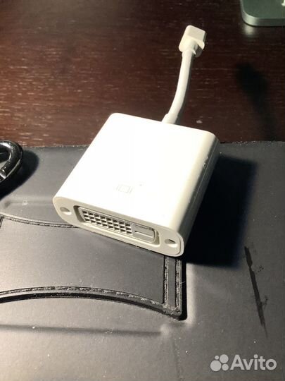 Переходник Apple Mini DisplayPort – DVI
