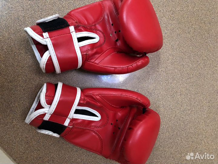 Боксерские перчатки green hill 6 oz