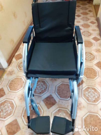 Инвалидная коляска новая