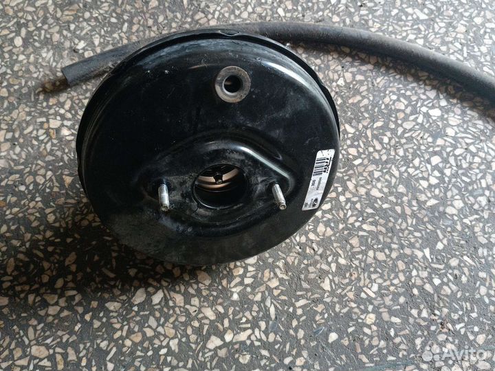 Вакуумный усилитель тормозов vesta